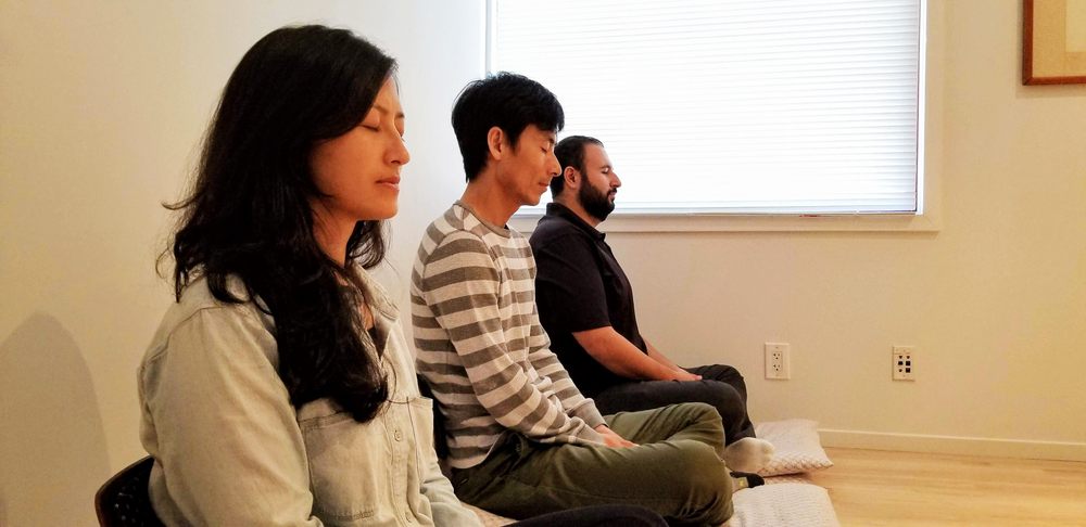 Group meditation at the Meditatio Centre London