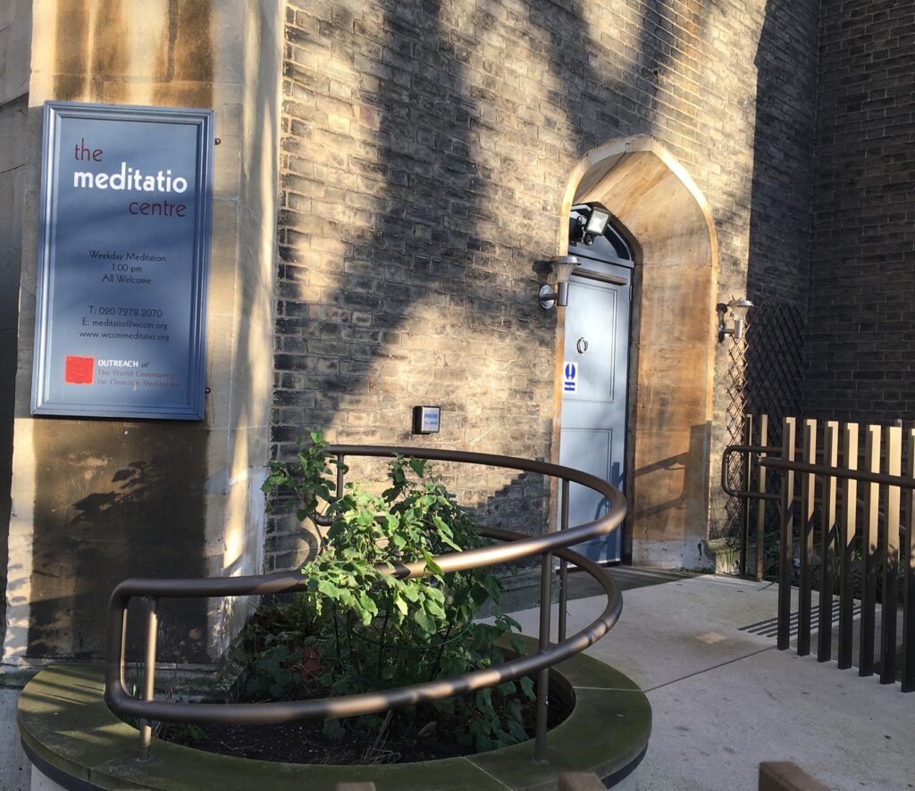 The Meditatio Centre Londons's Entrance